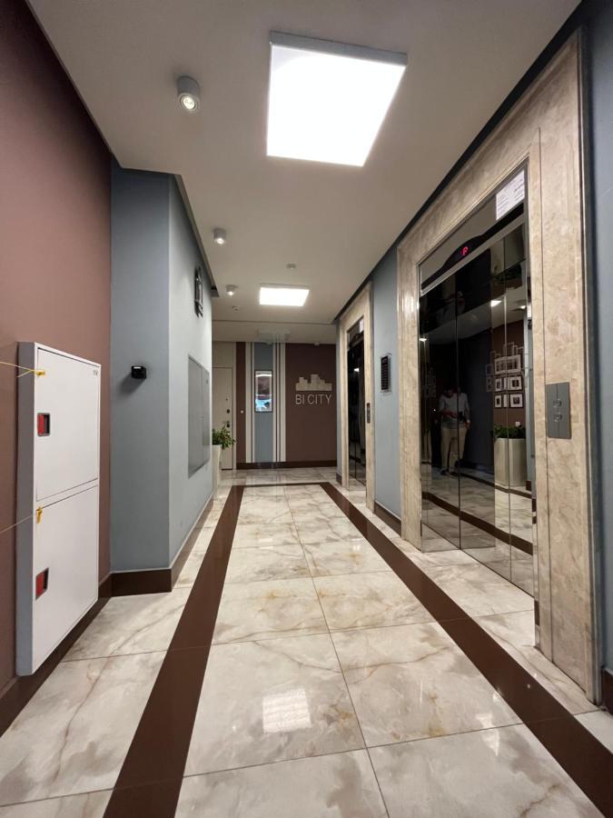 Raisson Aparthotel G43 Хан Шатыр Astana Bagian luar foto