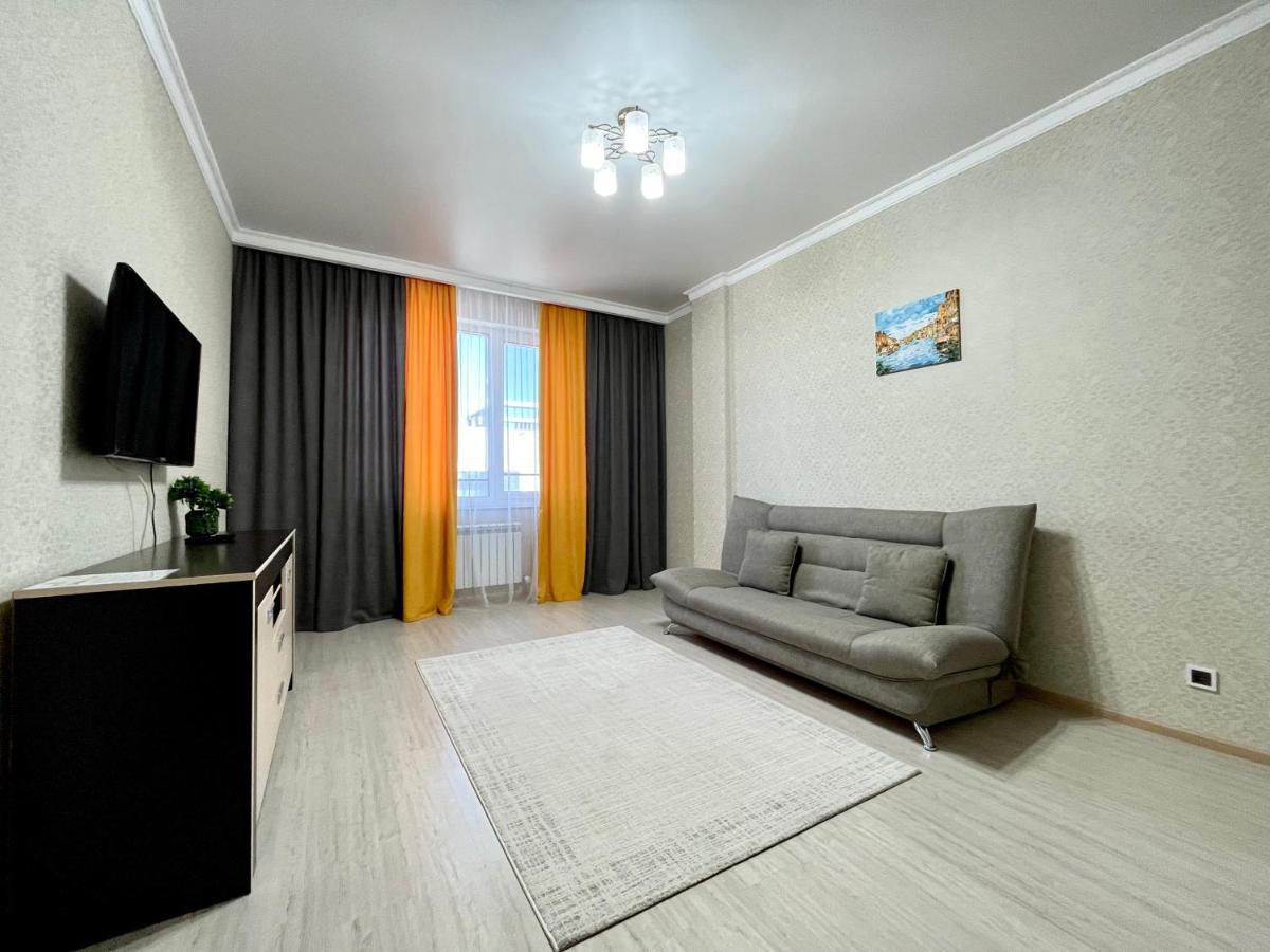 Raisson Aparthotel G43 Хан Шатыр Astana Bagian luar foto